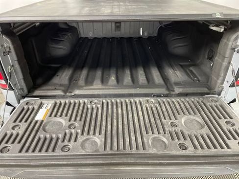 Used 2023 Nissan Frontier PRO-4X w/ Pro Convenience Package image 7