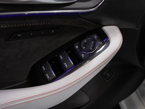 Used 2026 Cadillac CT5 V Blackwing w/ Carbon Fiber 1 Package image 37