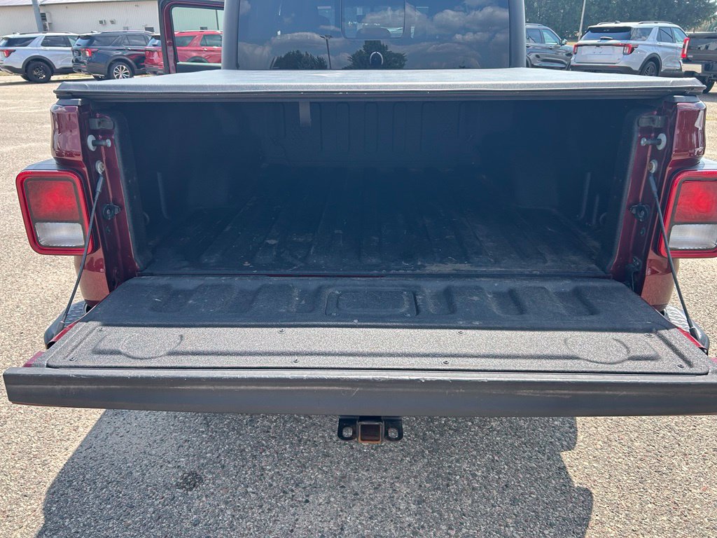 Used 2021 Jeep Gladiator Overland w/ Popular Equipment Package AWD/4WD image 21