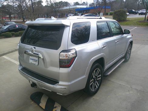 Used 2023 Toyota 4Runner Limited image 12