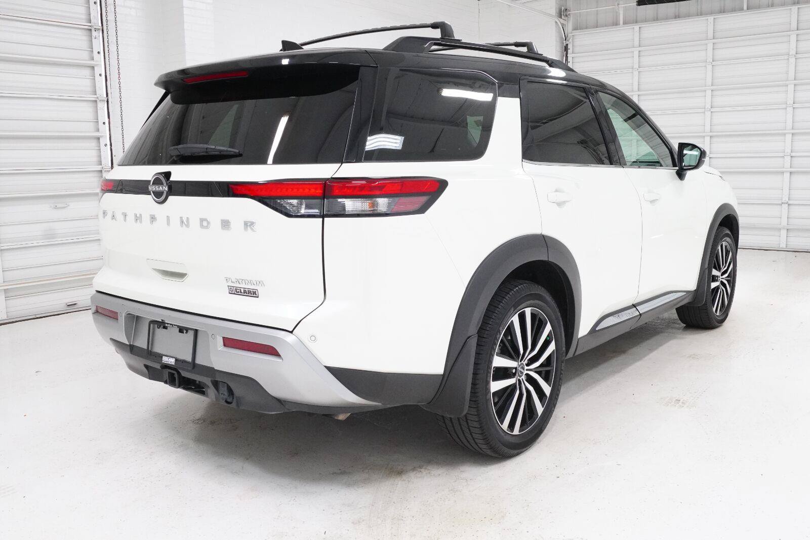Used 2024 Nissan Pathfinder Platinum w/ Cargo Package FWD image 33