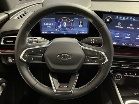 New 2026 Chevrolet Traverse Z71 w/ Driver Confidence Package image 24