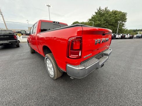 New 2026 RAM 2500 Laramie AWD/4WD image 3