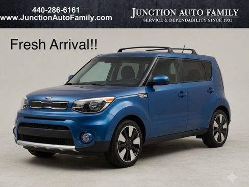 Used 2017 Kia Soul + w/ Designer's Package FWD image 1