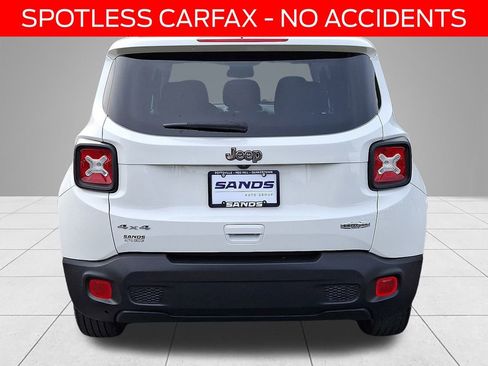 Used 2021 Jeep Renegade Latitude w/ Convenience Group image 5