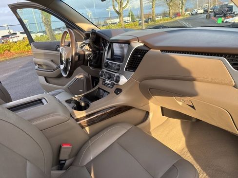 Used 2019 GMC Yukon SLT image 31