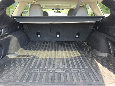 Used 2024 Subaru Outback Limited AWD/4WD image 13
