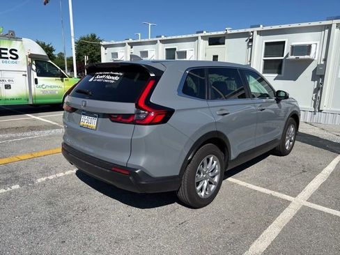Used 2026 Honda CR-V EX image 10