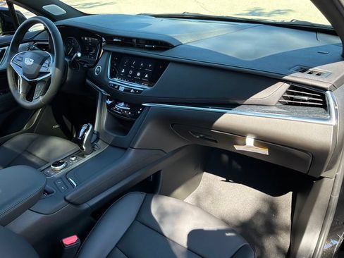 New 2026 Cadillac XT5 Premium Luxury w/ LPO, ONYX Package AWD/4WD image 23
