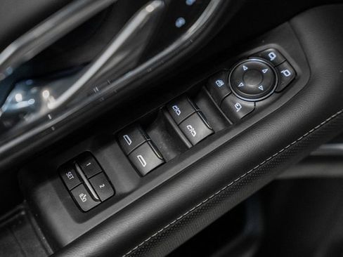 Used 2023 Chevrolet Tahoe Premier image 38