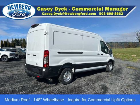 New 2026 Ford Transit 250 148 Medium Roof w/ Load Area Protection Package RWD image 6