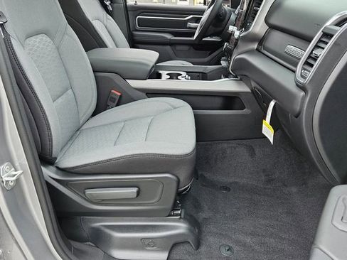 New 2026 RAM 1500 Big Horn AWD/4WD image 16