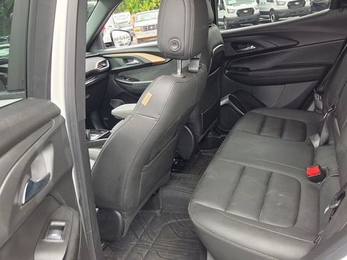 Used 2023 Chevrolet TrailBlazer ACTIV w/ Sun and Liftgate Package AWD/4WD image 15