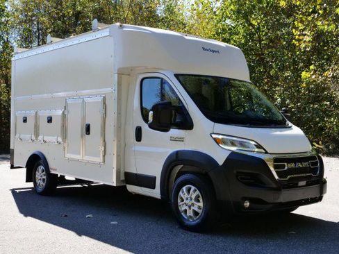 Used 2024 RAM ProMaster 3500 w/ Quick Order Package 22G SLT image 4