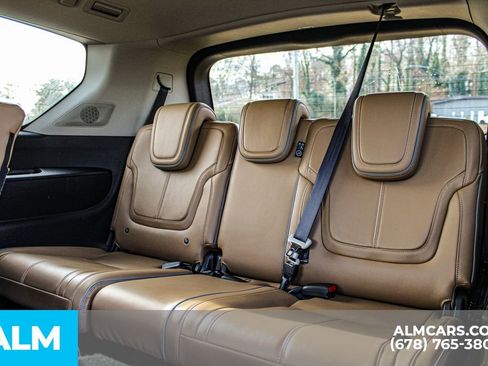 Used 2025 INFINITI QX80 Sensory image 19