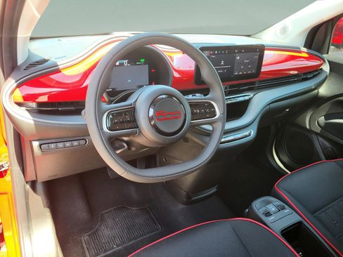 Used 2024 FIAT 500 e (RED) FWD image 26