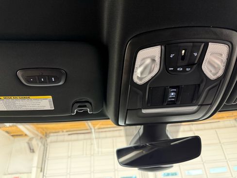 Used 2019 RAM 2500 Big Horn image 19