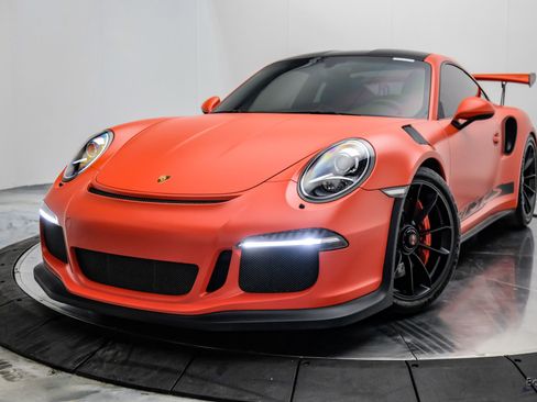 Used 2016 Porsche 911 GT3 RS RWD image 5