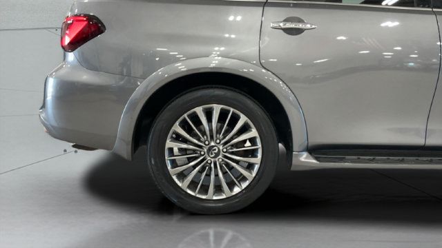 Used 2020 INFINITI QX80 Luxe w/ Sensory Package AWD/4WD image 24
