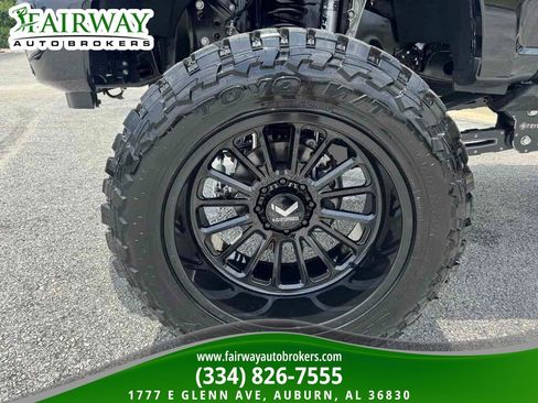 Used 2025 Ford F250 Platinum w/ Platinum Plus Package AWD/4WD image 33