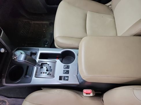 Used 2018 Toyota 4Runner SR5 Premium AWD/4WD image 11