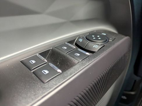 New 2026 Ford Maverick XL image 24