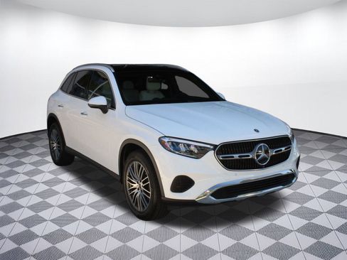 Used 2026 Mercedes-Benz GLC 300 image 7
