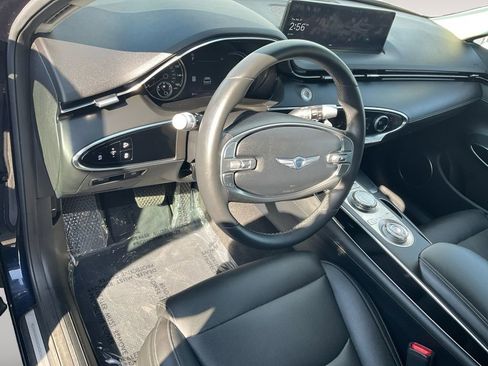 Used 2025 Genesis GV70 2.5T image 16