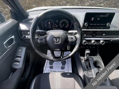 Used 2025 Honda Civic Sport image 5