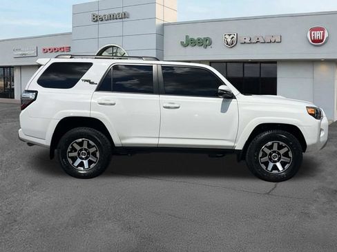 Used 2021 Toyota 4Runner TRD Off-Road Premium w/ Moonroof Package AWD/4WD image 8