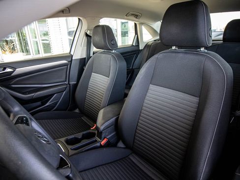 Used 2022 Volkswagen Jetta S FWD image 21