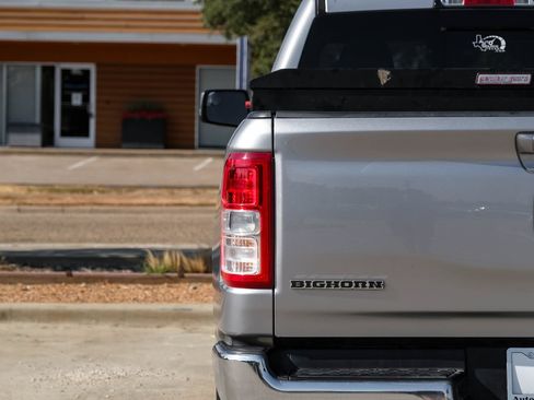 Used 2022 RAM 1500 Big Horn AWD/4WD image 41