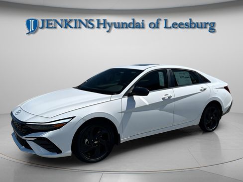 New 2026 Hyundai Elantra SEL Sport image 14