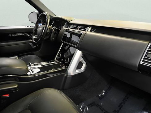 Used 2019 Land Rover Range Rover HSE AWD/4WD image 20