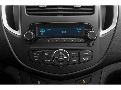 Used 2015 Chevrolet Trax LTZ AWD/4WD image 13