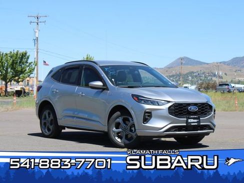 Used 2023 Ford Escape ST-Line Select w/ Tech Pack #1 AWD/4WD image 1