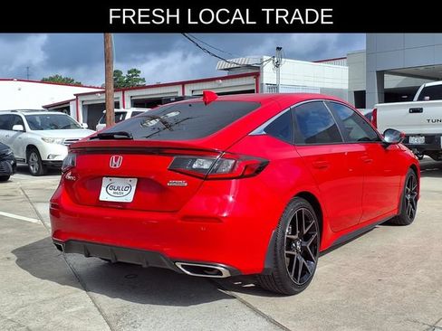 Used 2024 Honda Civic Sport Touring image 2