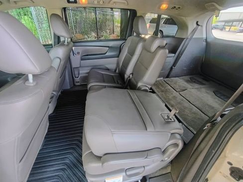 Used 2017 Honda Odyssey EX-L image 54