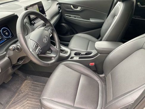 Used 2023 Hyundai Kona Limited AWD/4WD image 17