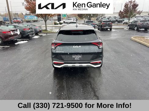Used 2025 Kia Sportage EX image 13