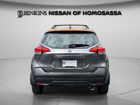 Certified 2019 Nissan Kicks SV w/ Exterior Package FWD image 6