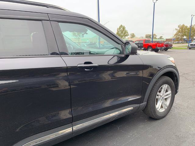 Certified 2021 Ford Explorer XLT w/ Equipment Group 202A AWD/4WD image 14