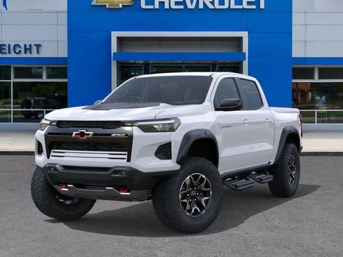 New 2026 Chevrolet Colorado ZR2 w/ Technology Package AWD/4WD image 6