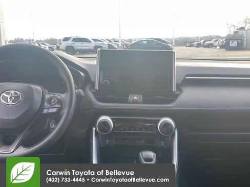 Certified 2025 Toyota RAV4 LE image 21
