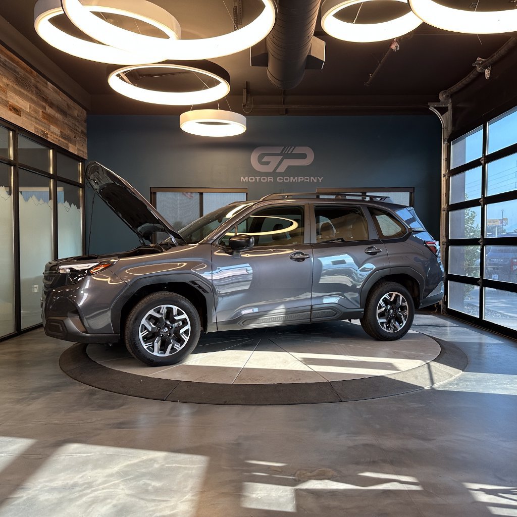 Used 2025 Subaru Forester AWD/4WD image 24
