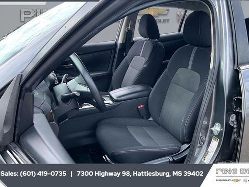 Used 2024 Nissan Sentra SV FWD image 18