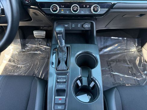 Used 2025 Honda Civic Sport image 11