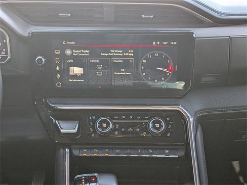 Used 2024 GMC Sierra 1500 Denali w/ Technology Package image 18