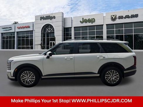 Used 2026 Hyundai Palisade SEL FWD image 6