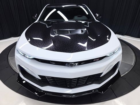 Used 2023 Chevrolet Camaro SS w/ Redline Edition RWD image 43